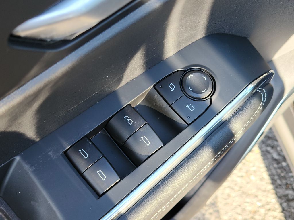2025 Gmc Acadia Elevation photo 18