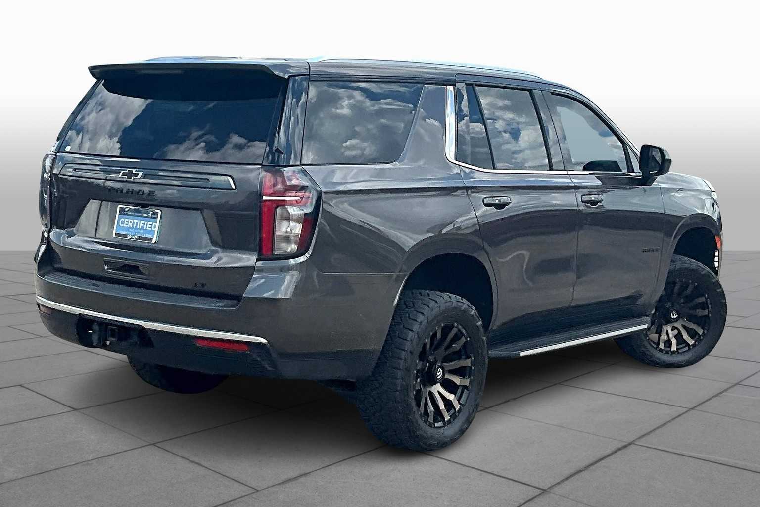 2021 Chevrolet Tahoe LT photo 10