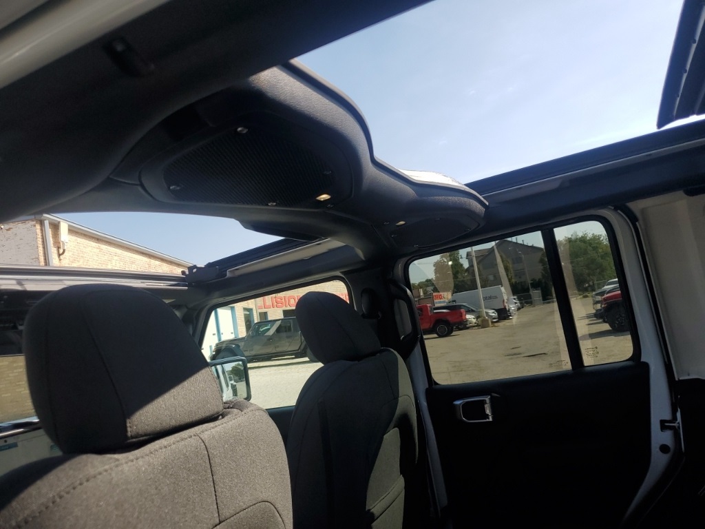 2025 Jeep Wrangler Sport S photo 12