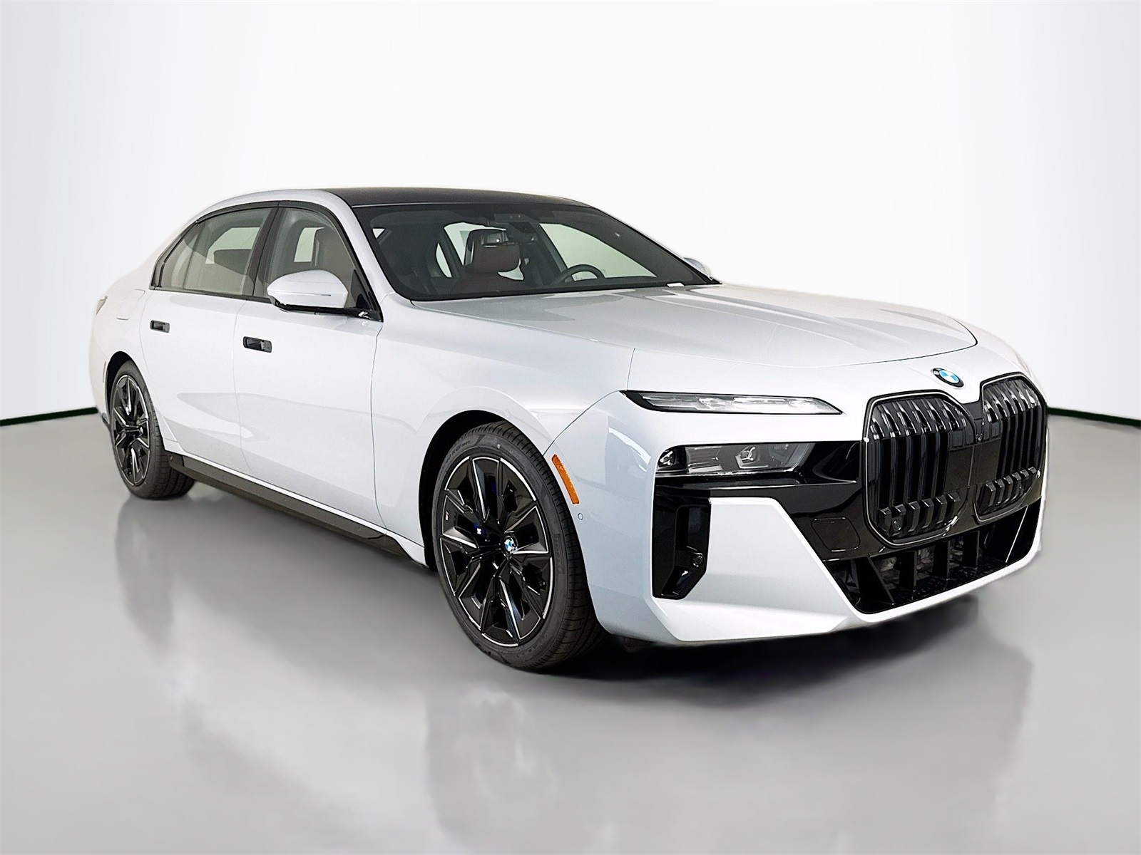 New 2025 Brooklyn Grey Metallic BMW 760i xDrive image 1