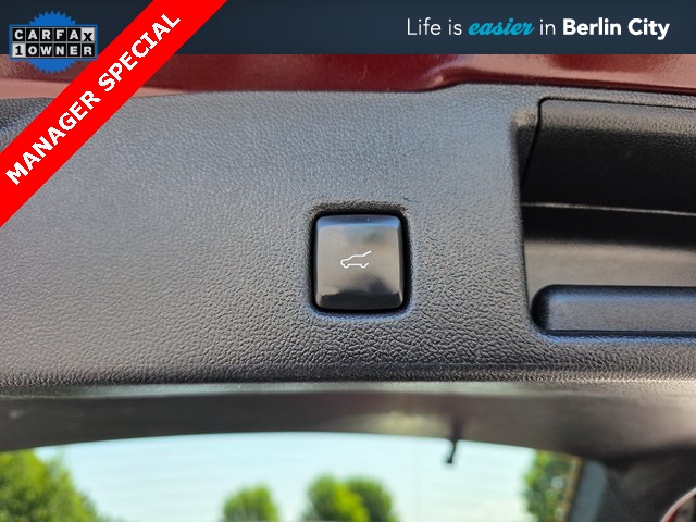 2021 Ford Escape SE photo 6