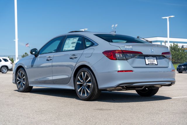 2022 Honda Civic EX photo 4