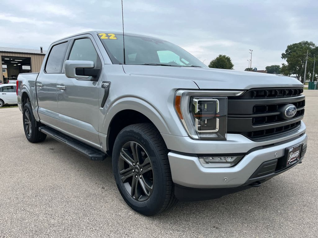 2022 Ford F-150 Lariat photo 3