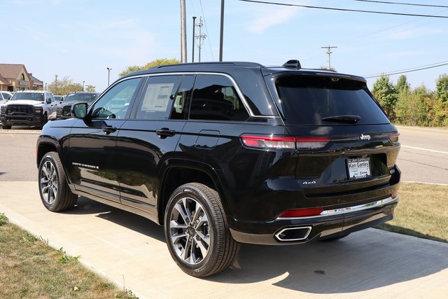 2025 Jeep Grand Cherokee Overland photo 30