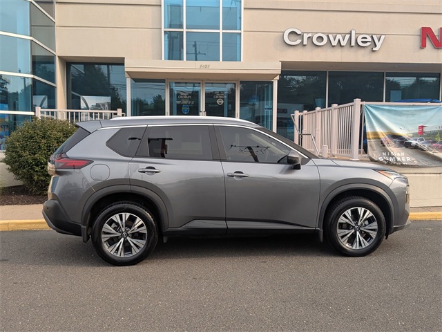 2023 Nissan Rogue SV photo 2