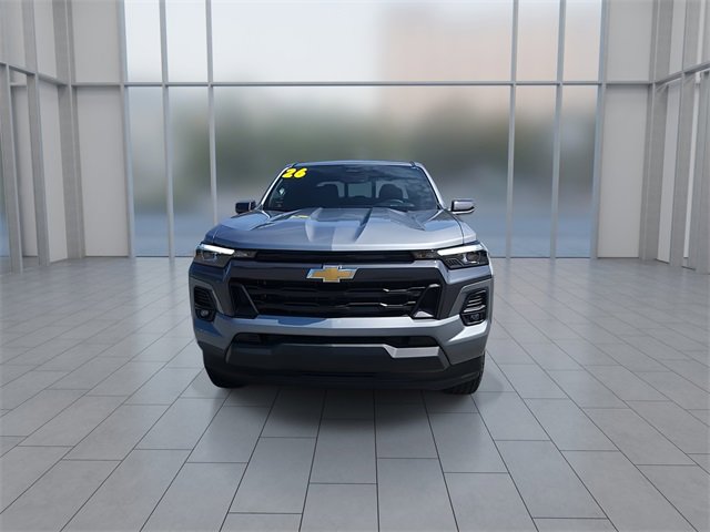 2026 Chevrolet Colorado LT photo 2