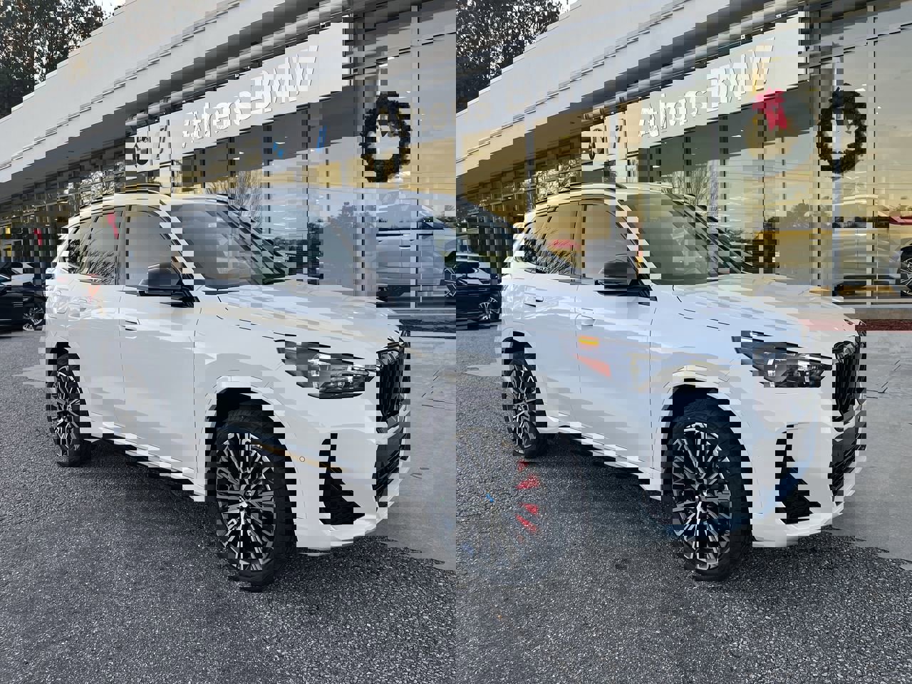 2026 BMW X1 28i's photo