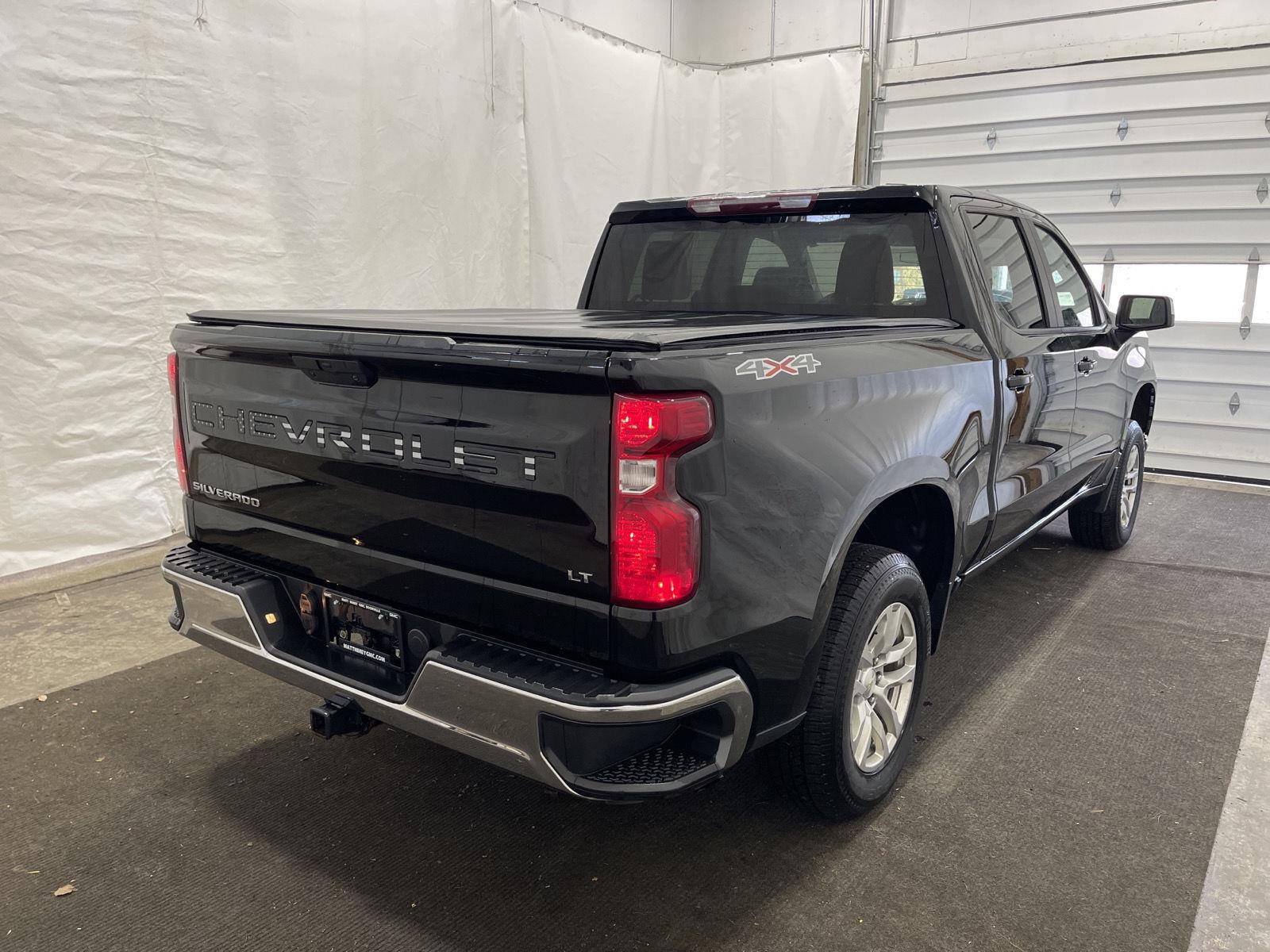 2021 Chevrolet Silverado 1500 LT photo 4