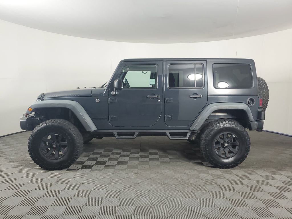 2016 Jeep Wrangler Unlimited Rubicon photo 7