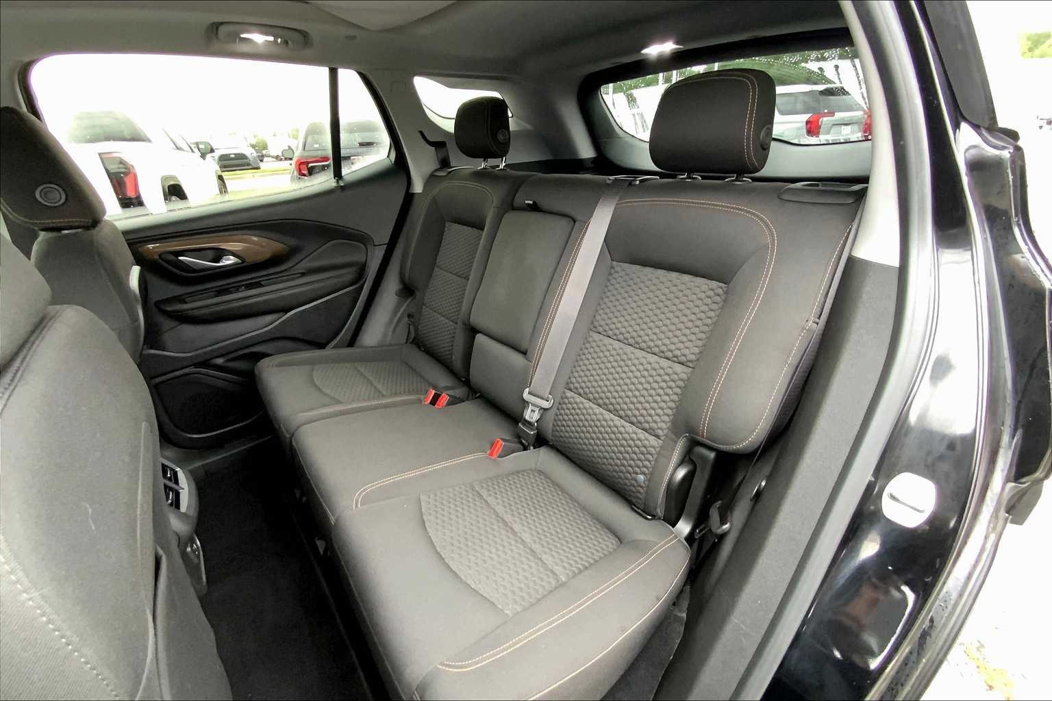 2020 Gmc Terrain SLE photo 17
