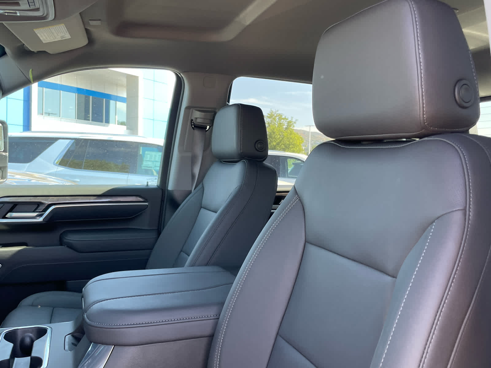 2026 Chevrolet Silverado 3500HD LTZ photo 23