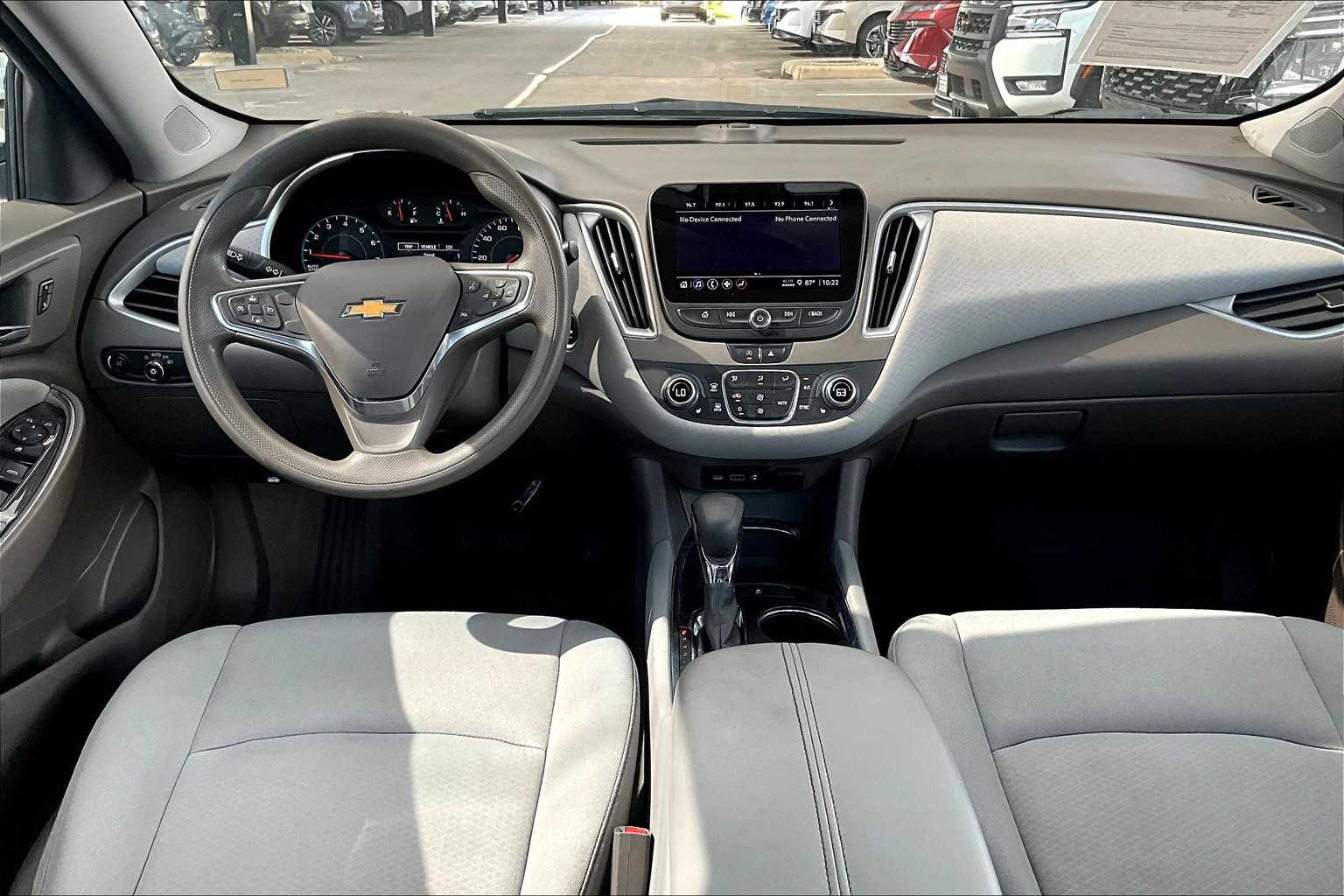 2022 Chevrolet Malibu 1LT photo 9
