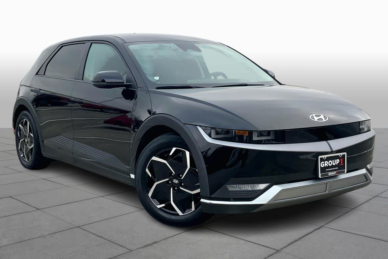 Used 2022 Hyundai IONIQ 5 SE with VIN KM8KM4AE4NU051625 for sale in Houston, TX