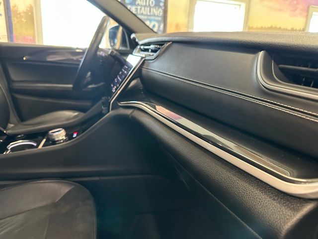 2022 Jeep Grand Cherokee Altitude photo 26