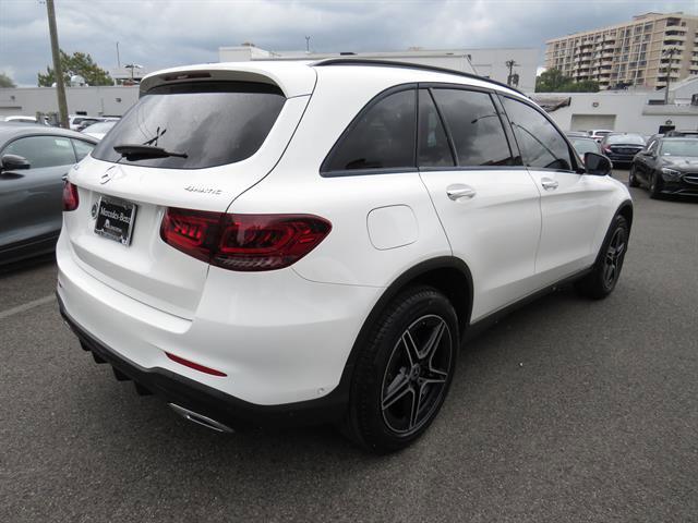 2021 Mercedes Benz GLC 300 photo 4