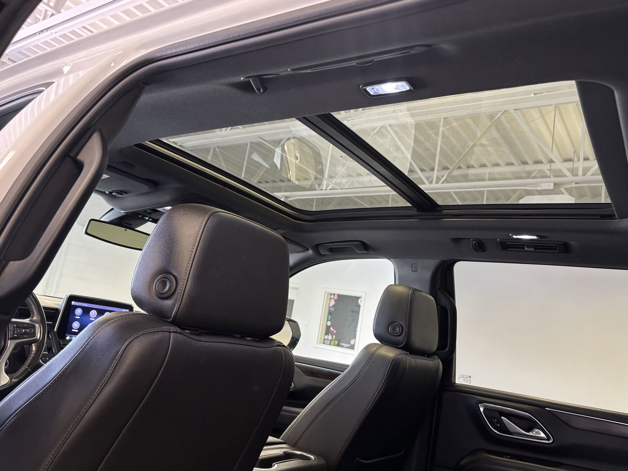 2021 Chevrolet Tahoe Z71 photo 15