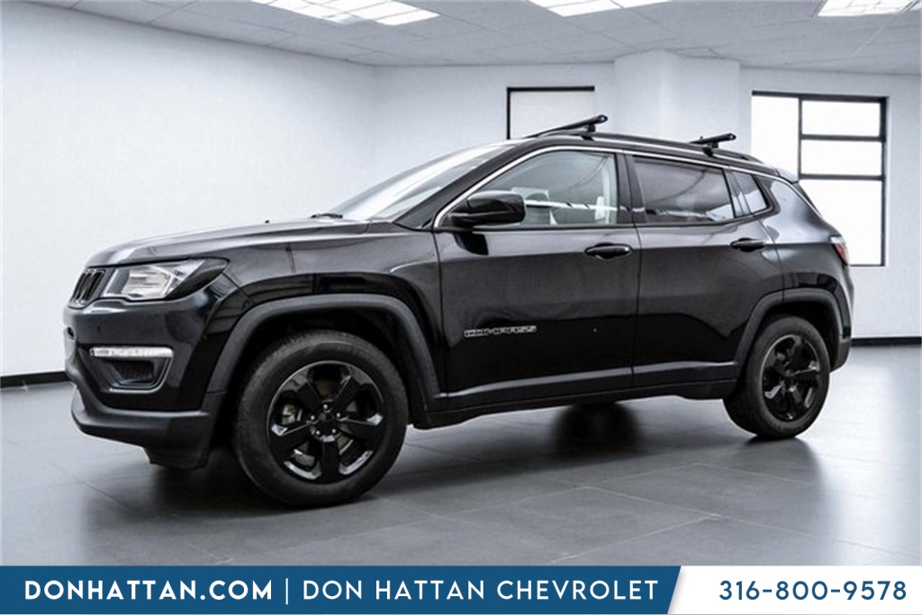 2020 Jeep Compass Latitude photo 2