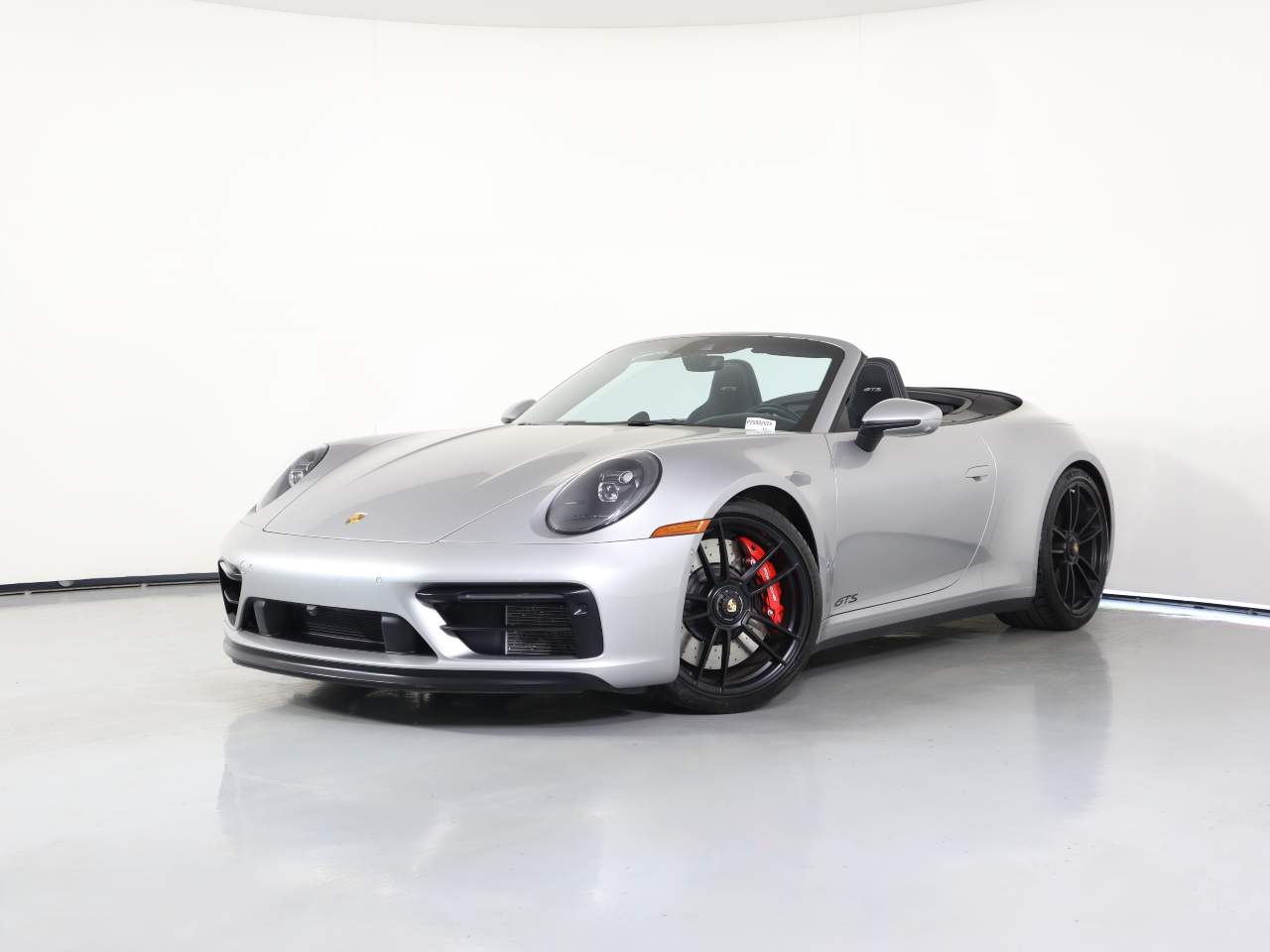 2022 Porsche 911 GTS's photo