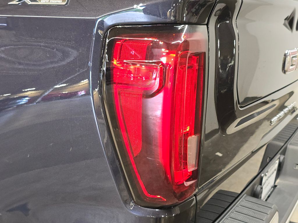 2023 Gmc Sierra 1500 SLT photo 11