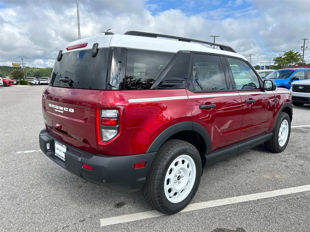 2025 Ford Bronco Sport Heritage photo 2