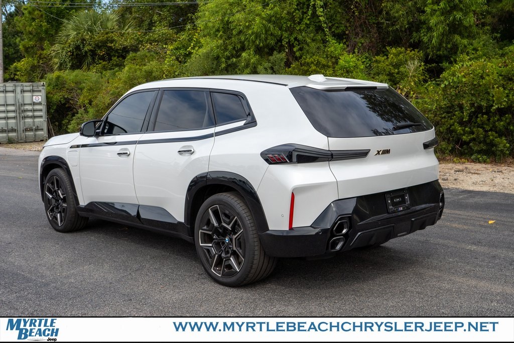 2025 Bmw XM photo 2