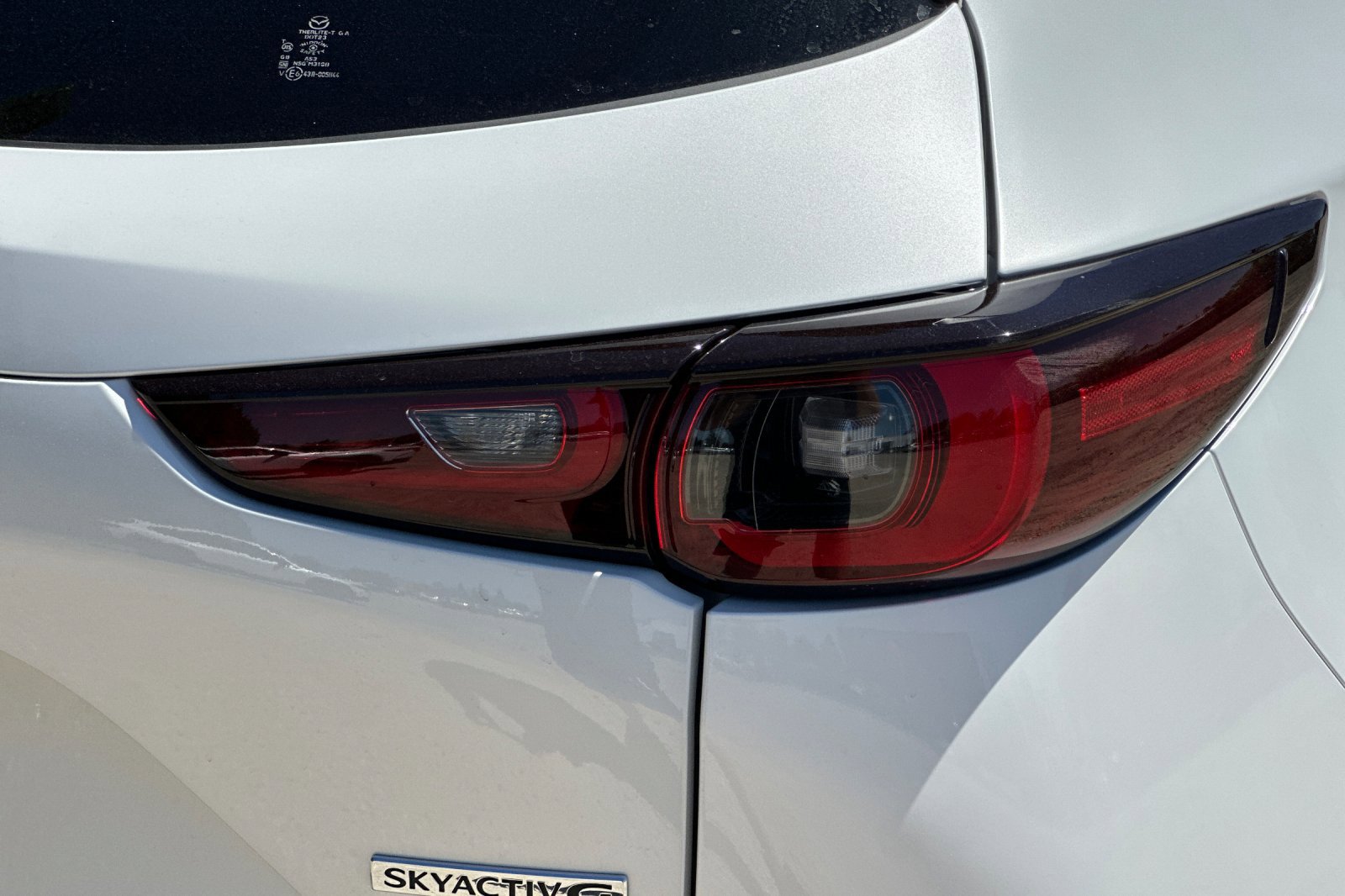 2025 Mazda CX-5 2.5 Select photo 25