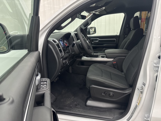 2025 Ram 1500 Big Horn Lone Star photo 4