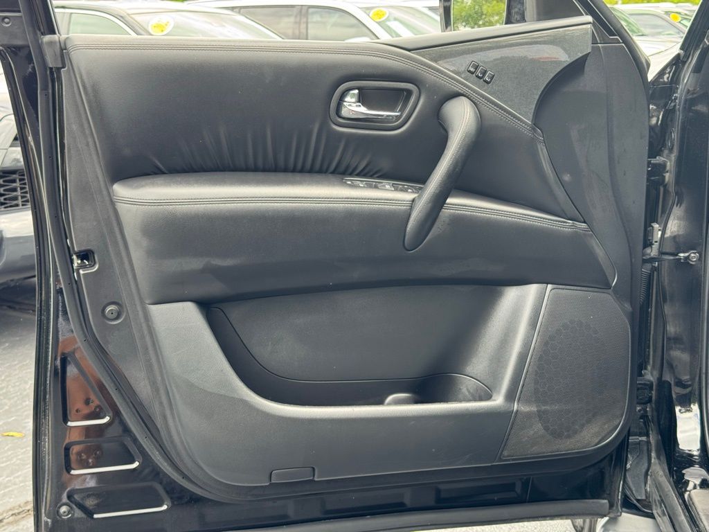 2023 Nissan Armada SL photo 23
