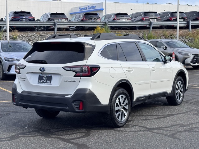 2020 Subaru Outback Premium photo 4