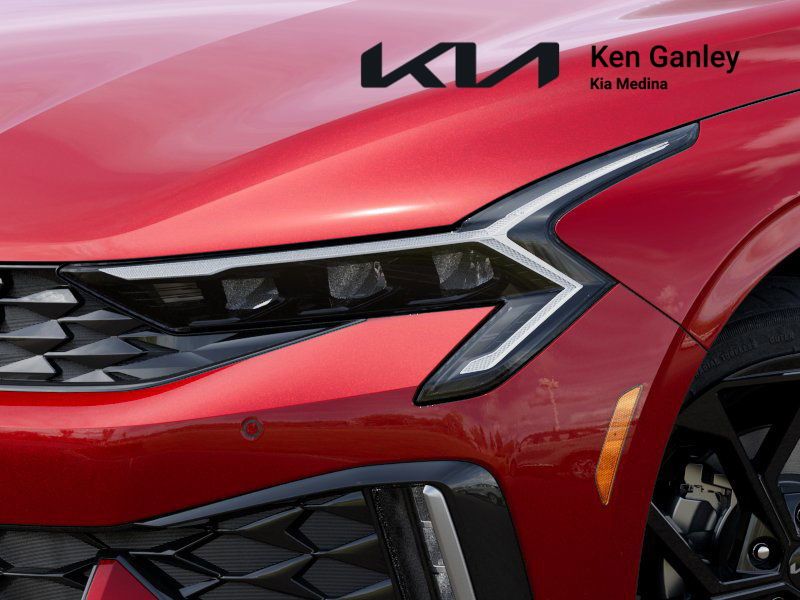 2026 Kia K5 GT-Line photo 9