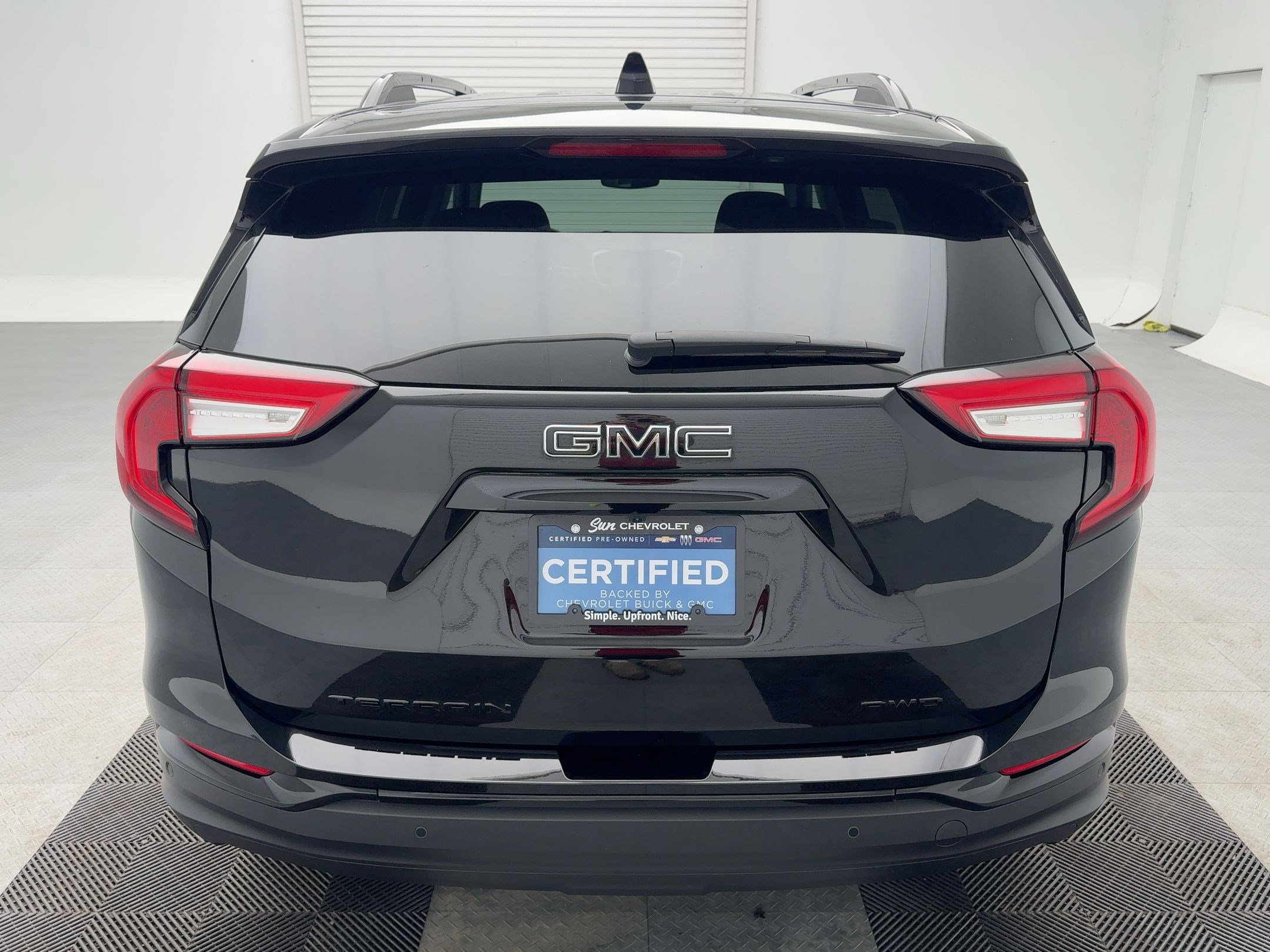 2023 Gmc Terrain SLE photo 9