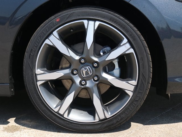 2026 Honda Civic Hatchback Hybrid Sport Touring photo 5