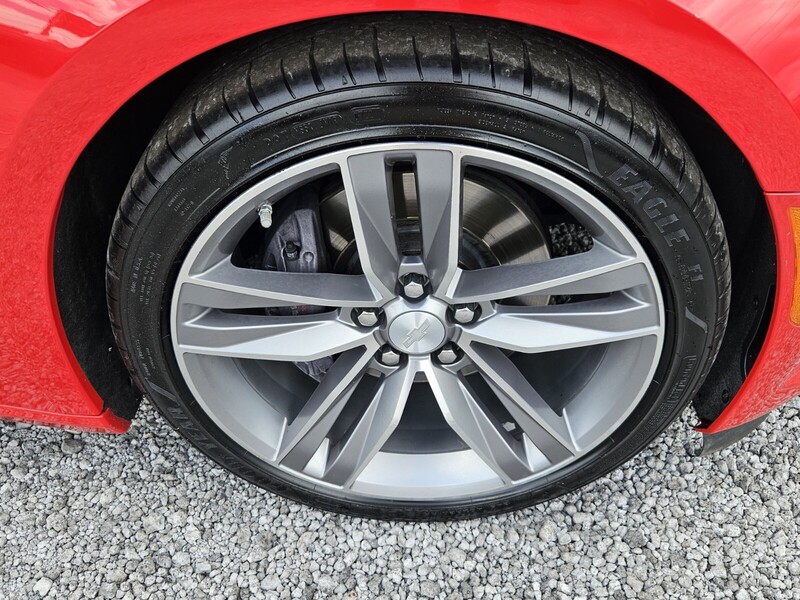 2016 Chevrolet Camaro SS photo 14