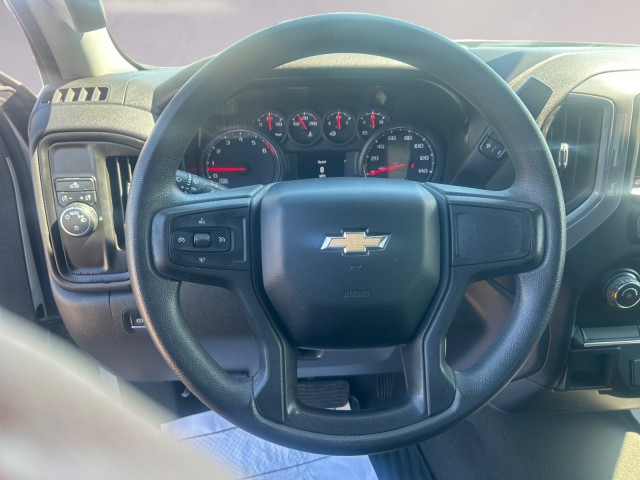 2020 Chevrolet Silverado 1500 Custom photo 6