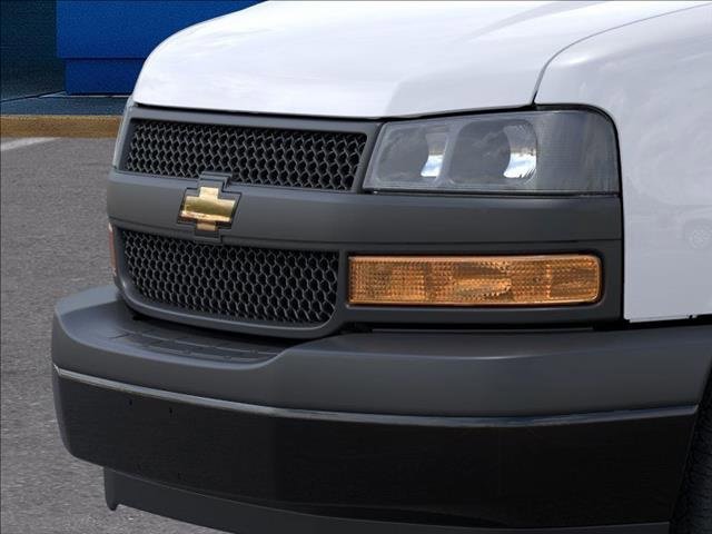 2025 Chevrolet Express Cargo 2500 photo 11