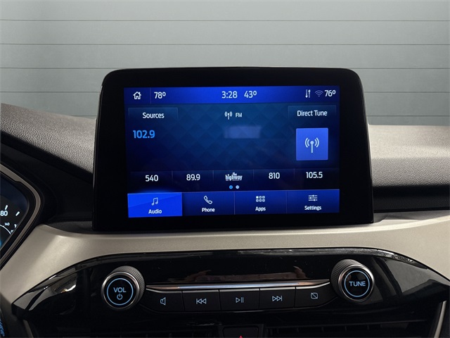 2022 Ford Escape SEL photo 17