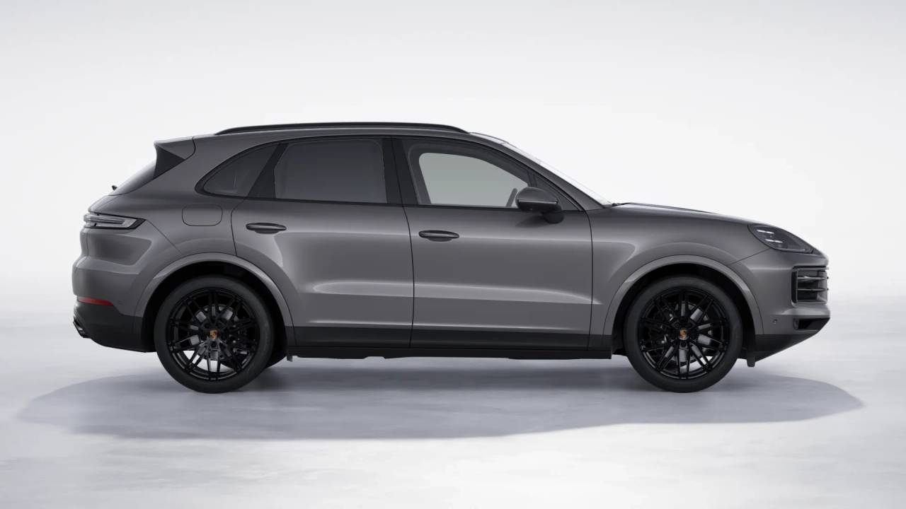 2026 Porsche Cayenne photo 7