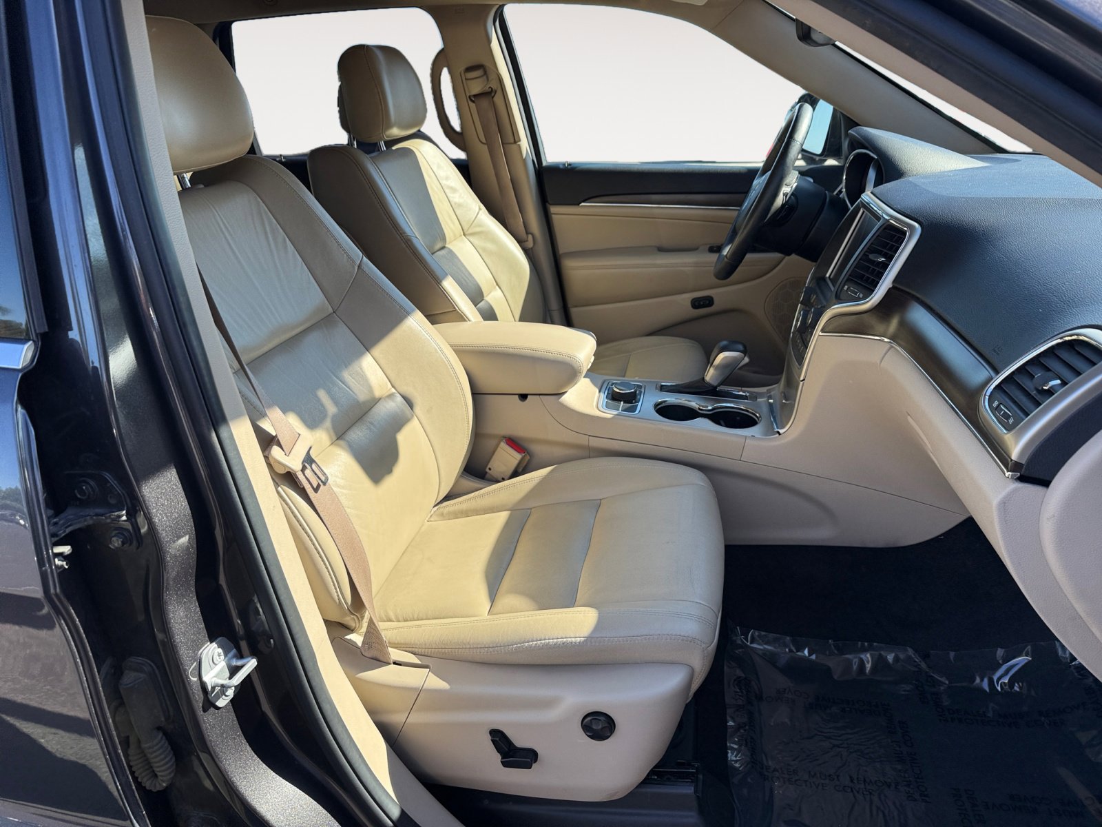 2017 Jeep Grand Cherokee Limited photo 19