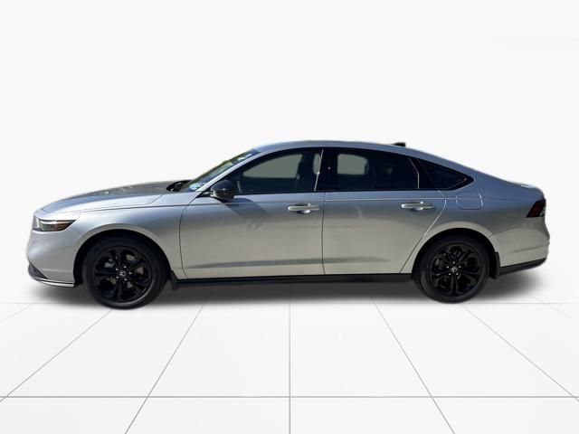 2025 Honda Accord SE photo 4