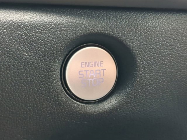 2025 Kia Sorento S photo 28