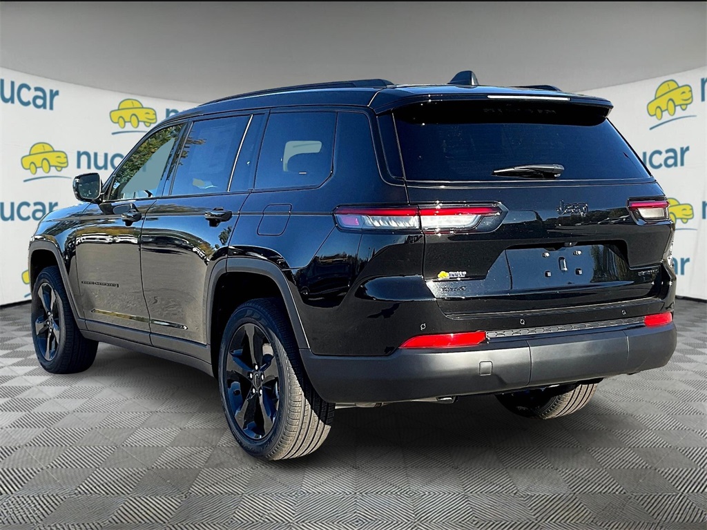 2025 Jeep Grand Cherokee Limited photo 4