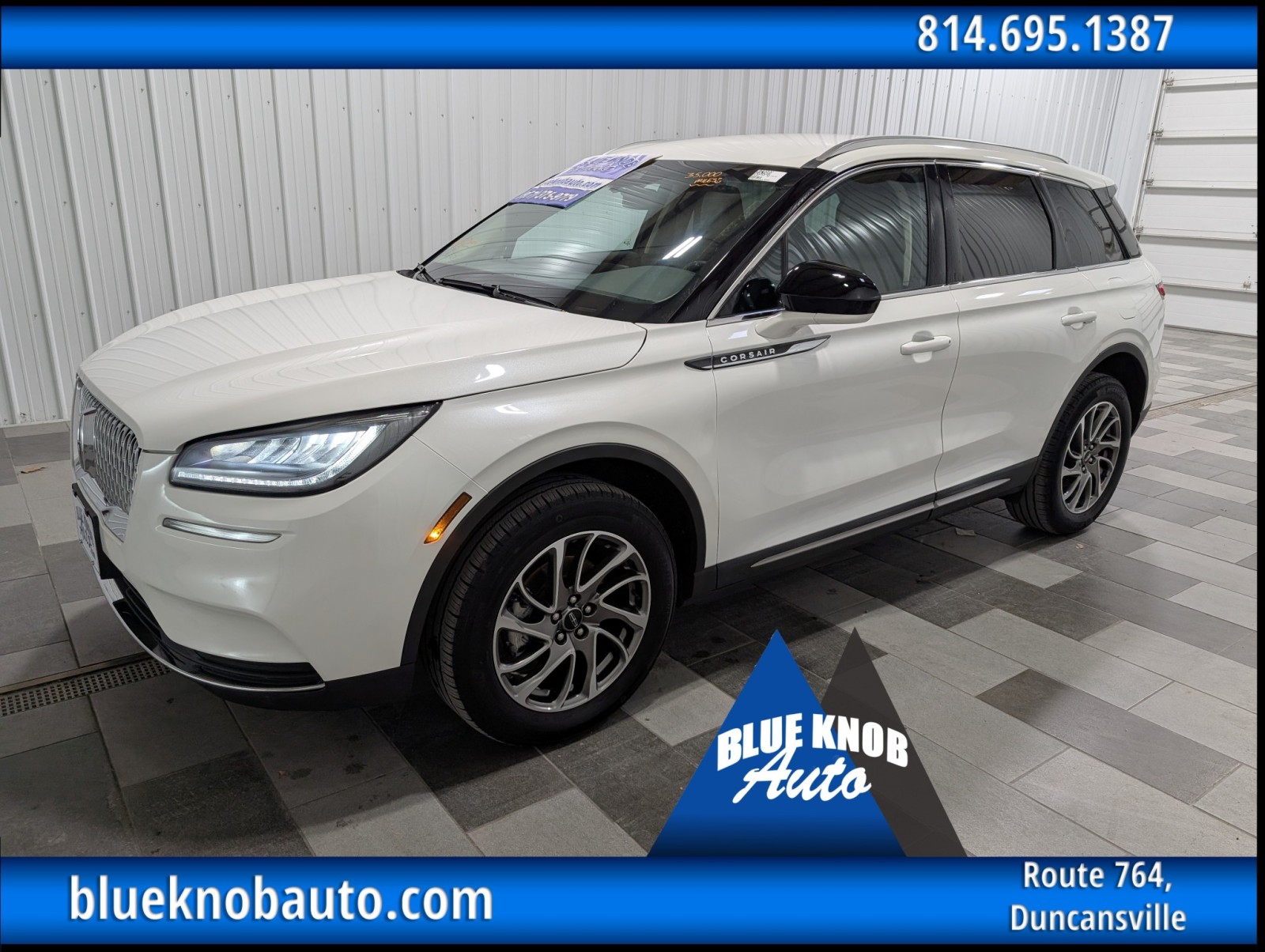 2022 Lincoln Corsair Base's photo