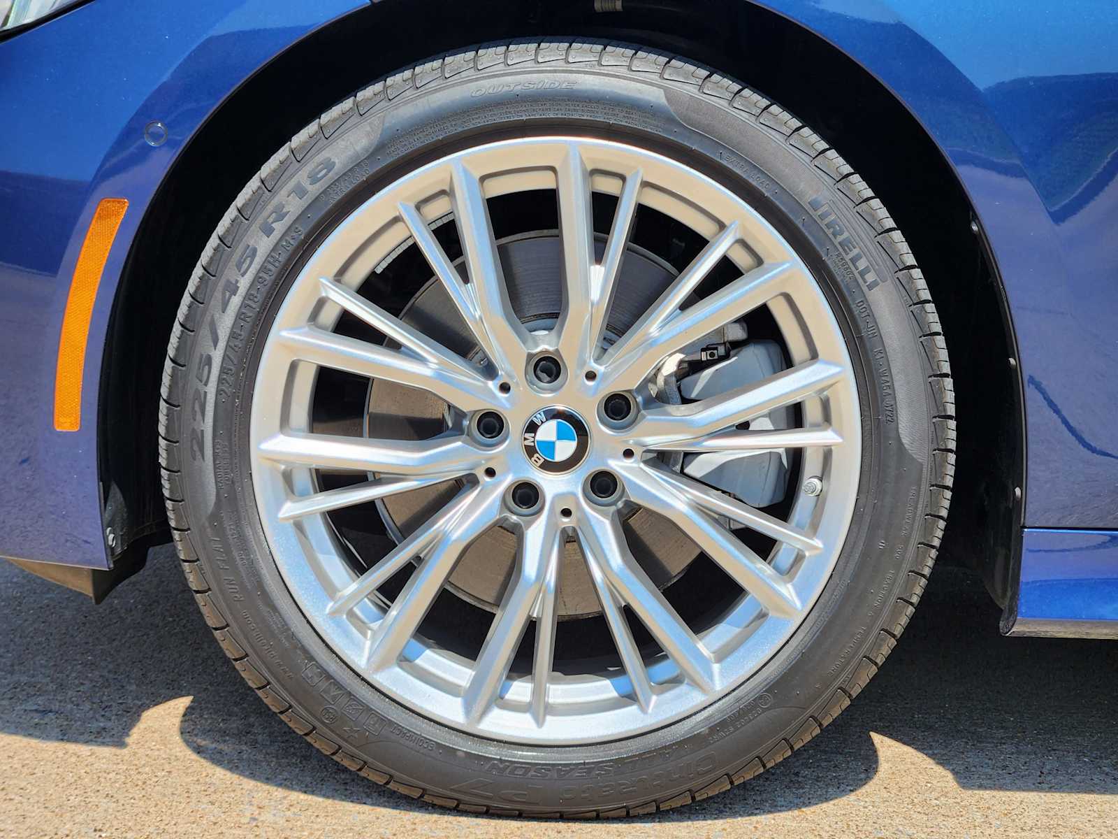2023 Bmw 330i photo 7