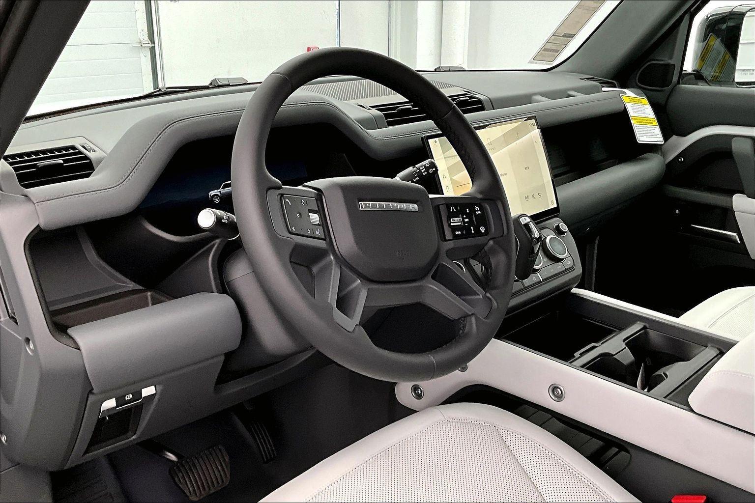 2026 Land Rover Defender S 110 photo 2