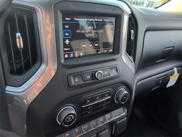 2026 Chevrolet Silverado Custom photo 12
