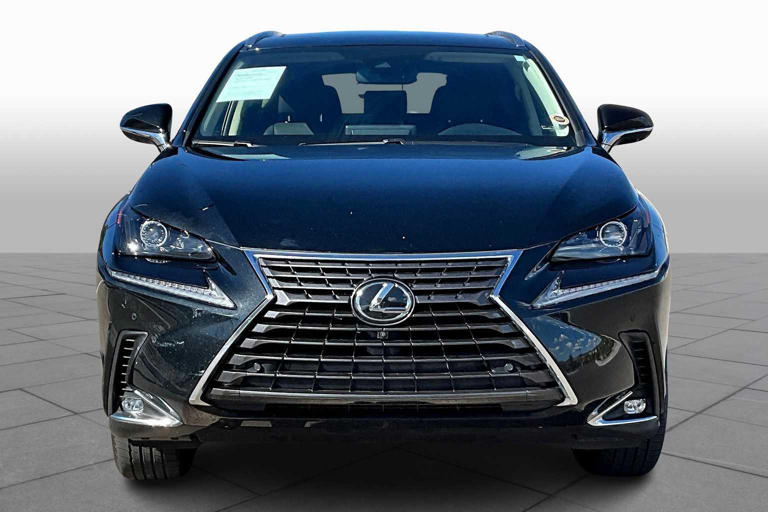 2021 Lexus NX Premium photo 3