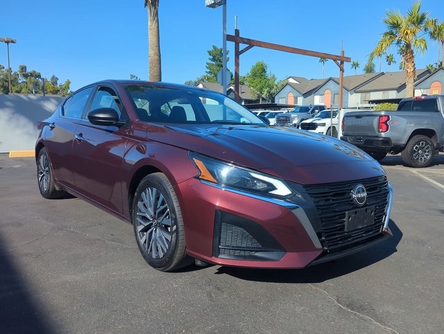 2024 Nissan Altima SV