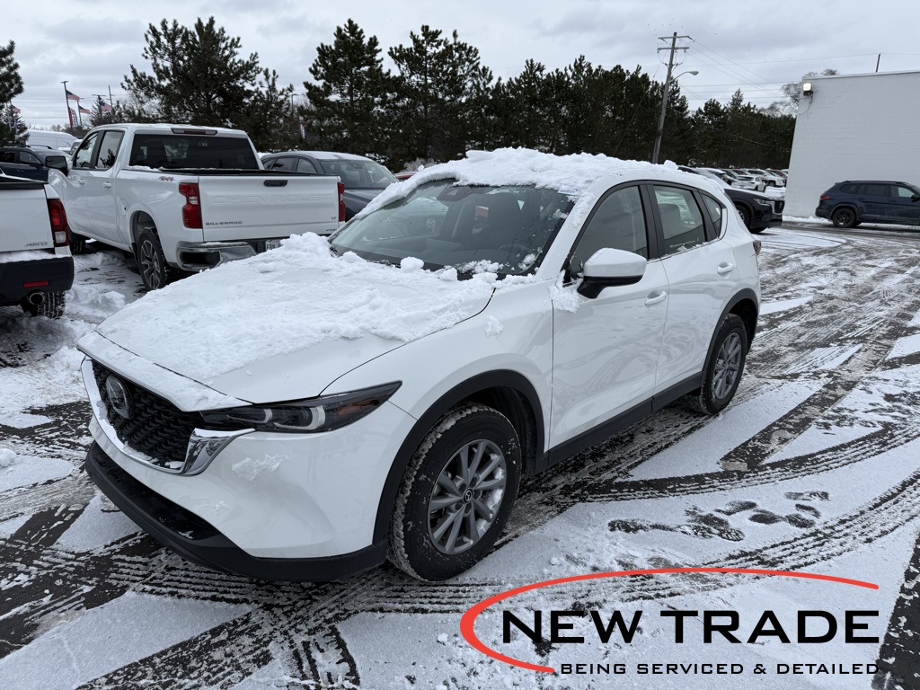 2025 Mazda CX-5 S's photo