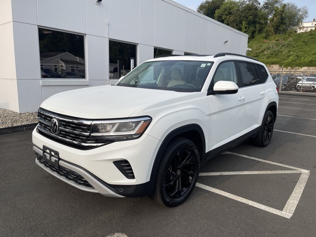 2022 Volkswagen Atlas SE Technology photo 3