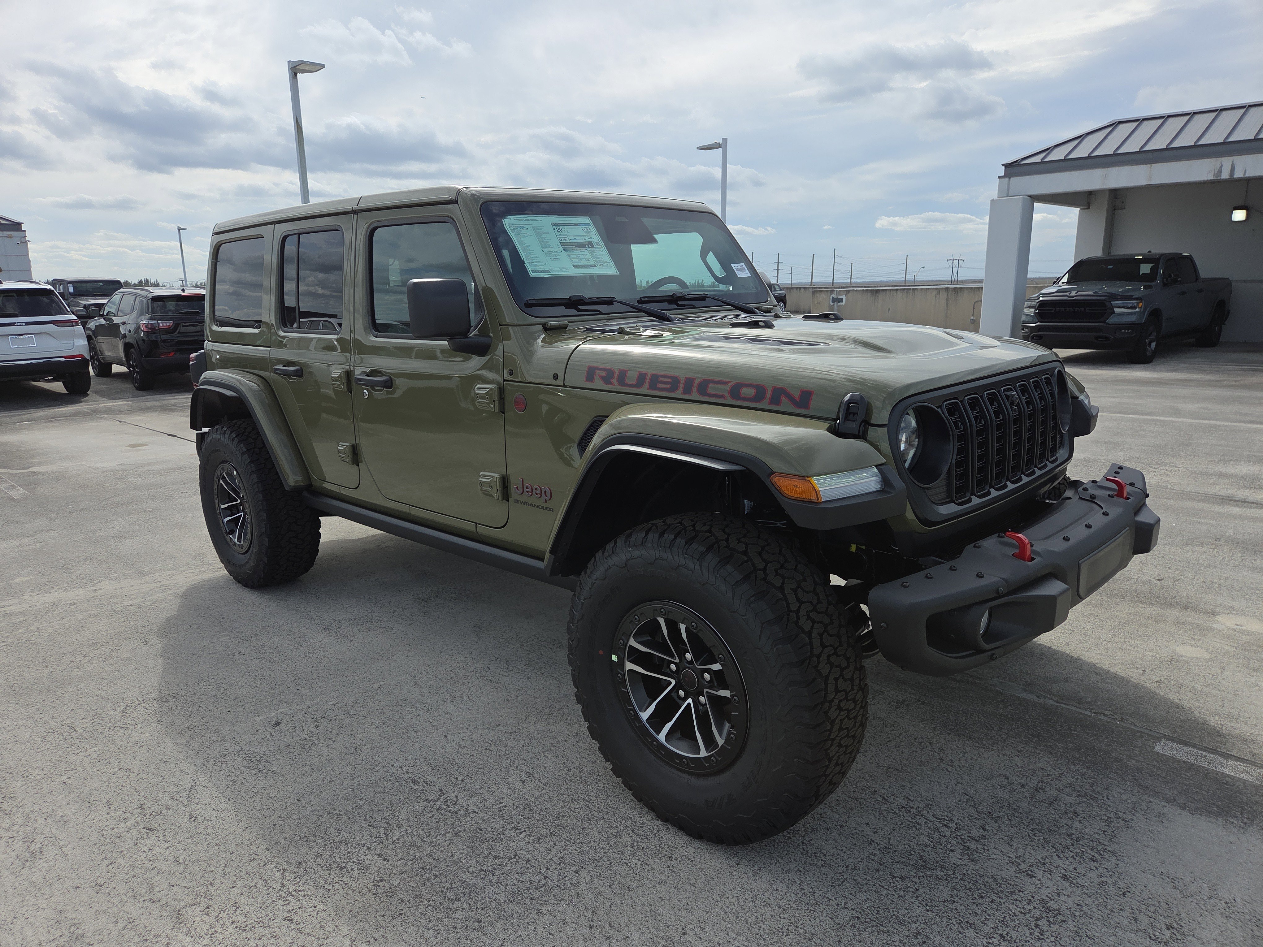 2026 Jeep Wrangler 4-Door Rubicon X's photo